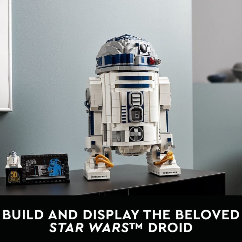 LEGO Star Wars R2-D2 75308 Droid Building Set for Adults, Collectible 3D Display Model with Info Plaque and Hidden Lightsaber, 2314 Pieces - Image 4