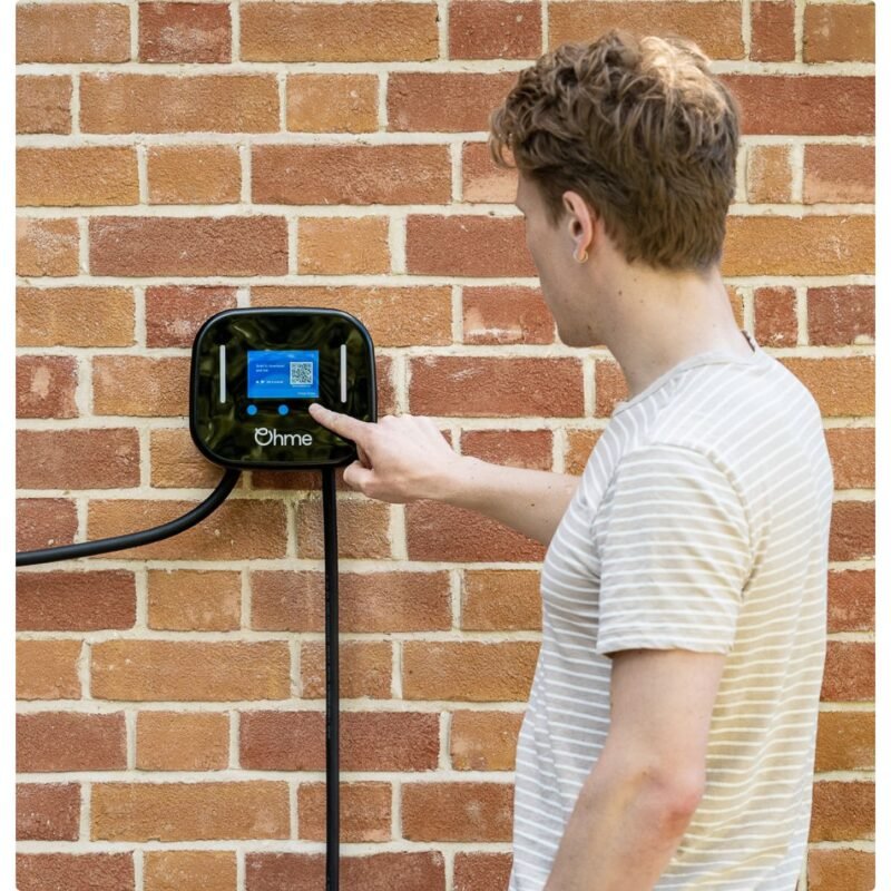 Ohme OHME0002GB002 7.4kW Home Pro Smart EV Charger with 5 Metre Cable Only In ElectoGb