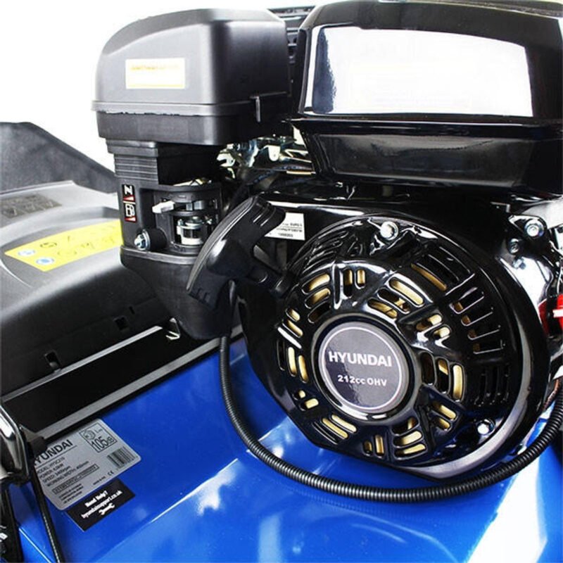 Hyundai HYSC210 40cm Petrol Lawn Scarifier & Aerator 212cc Engine, 4-Stroke Engine for Lawn Care & Maintenance